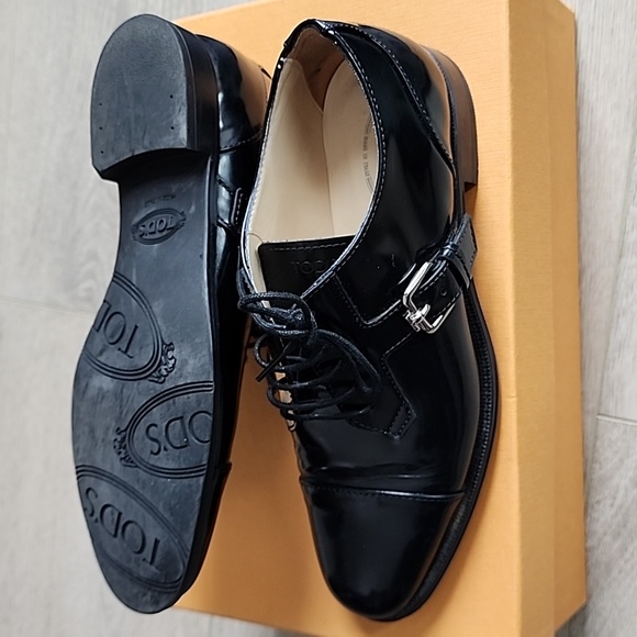 Womens Oxford Tod's size 36 - Picture 2 of 4